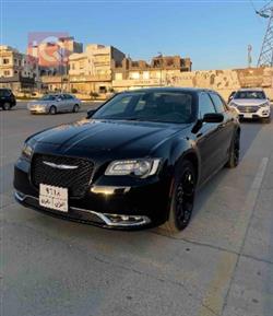 کرایسلەر 300